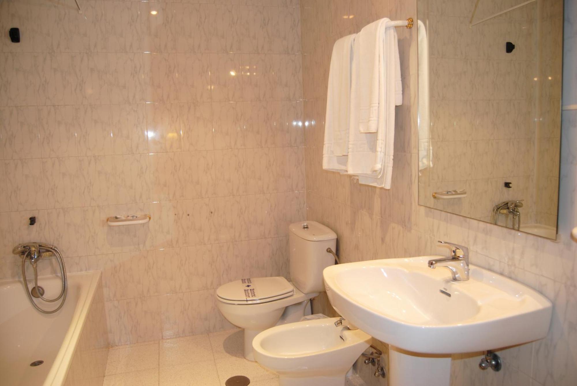 Hotel Vista Nevada Darro Ngoại thất bức ảnh