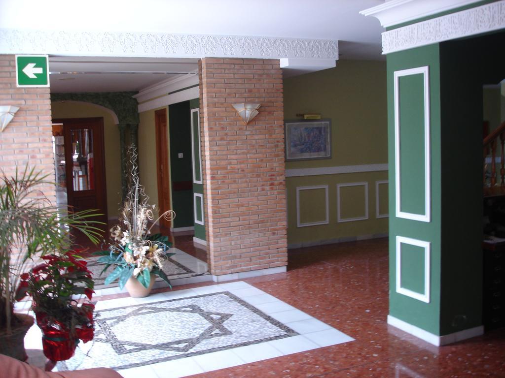 Hotel Vista Nevada Darro Ngoại thất bức ảnh